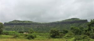 Read more about the article नारायणगड – ( जुन्नर )